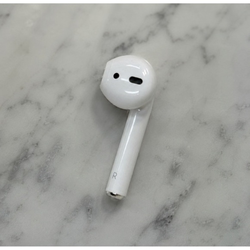 Apple AirPods 2nd‎ Generation Wireless Earbud 81-19